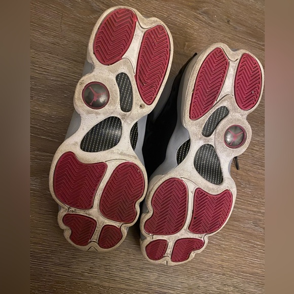 Jordans Jumpman Team 2 Cool Gray and Black - Size 6.5 USA - Picture 3 of 6